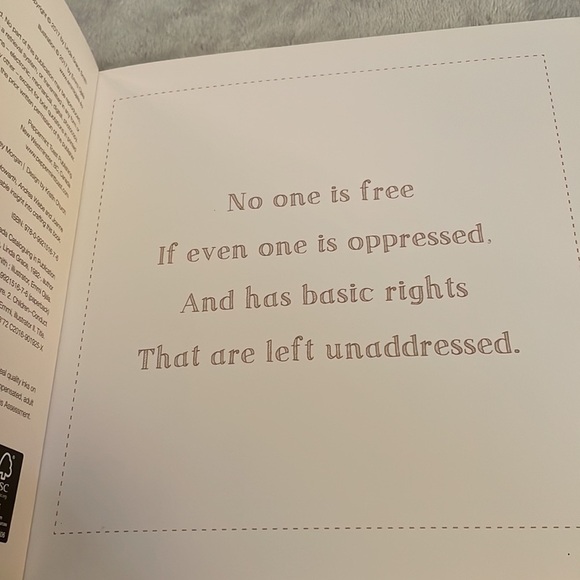 One Too Many paperback
Linda Grace Smith - Picture 4 of 6